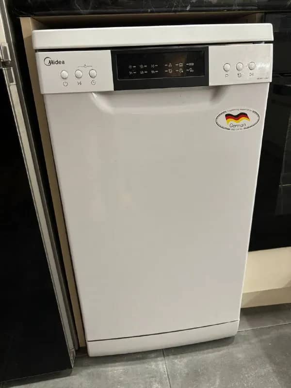 Midea MFD45S110W (посудомойка) в идеальном состоянии✨ использовали почти 2 года, гарантийный талон е — Тбилиси — 650 ₾