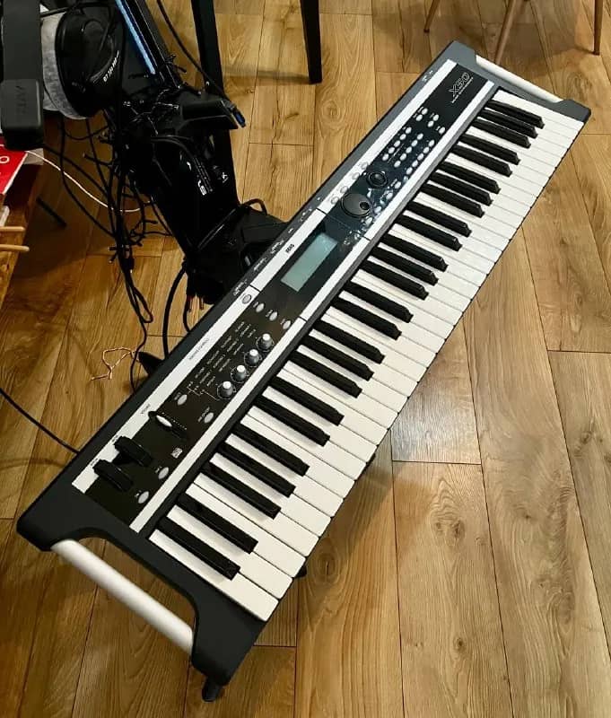Korg x50 — Тбилиси — 400 $