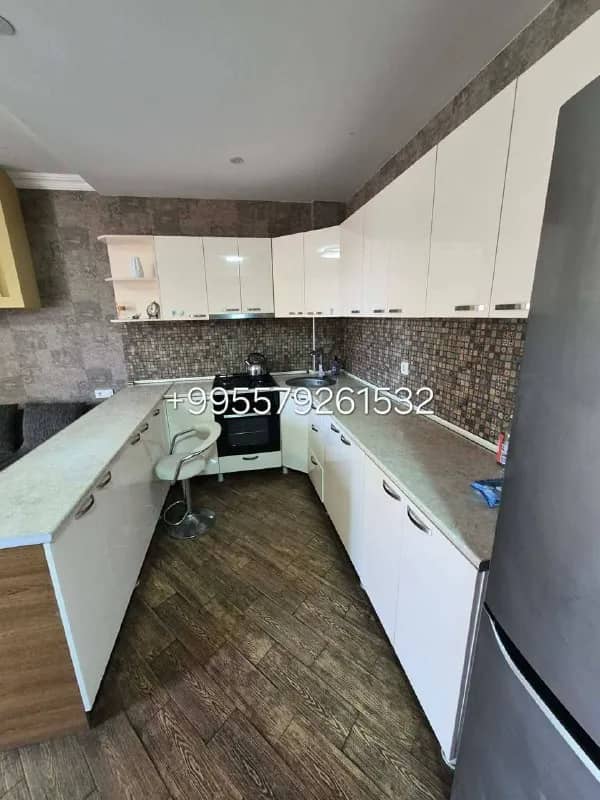 1+1 по улице Лермонтова, 31 — Батуми — 550 $