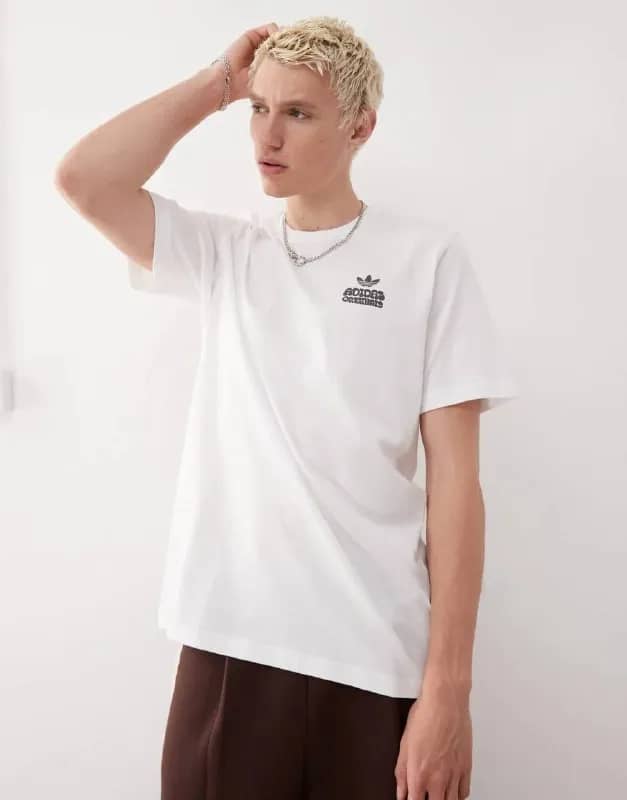 adidas Originals футболка Flora оригинал — Батуми — 75 ₾
