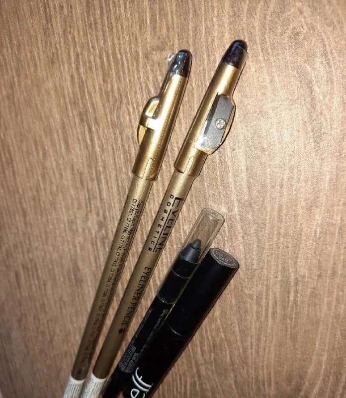 E.L.F темно-коричневый, Карандаш для подводки черный Maybelline, 2 карандаша темно-коричневый цвет — Тбилиси — 25 ₾