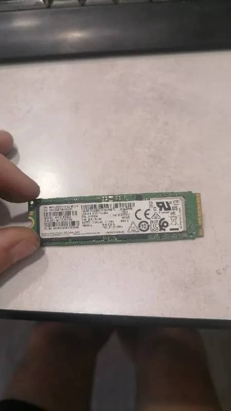PM981a 256GB M.2 NVMe. На M.2 SSD SATA 256GB с доплатой или без доплаты на M.2 SSD SATA 512GB — Тбилиси