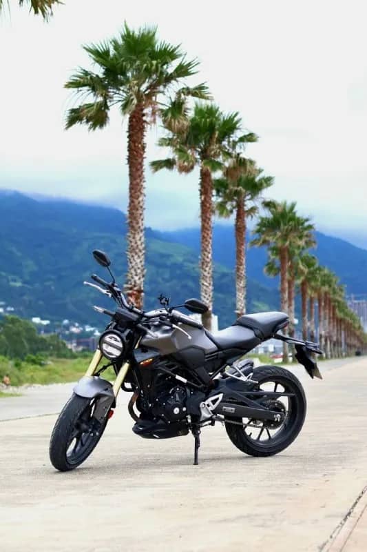 Honda CB300R 2024 — Тбилиси — 3 900 $