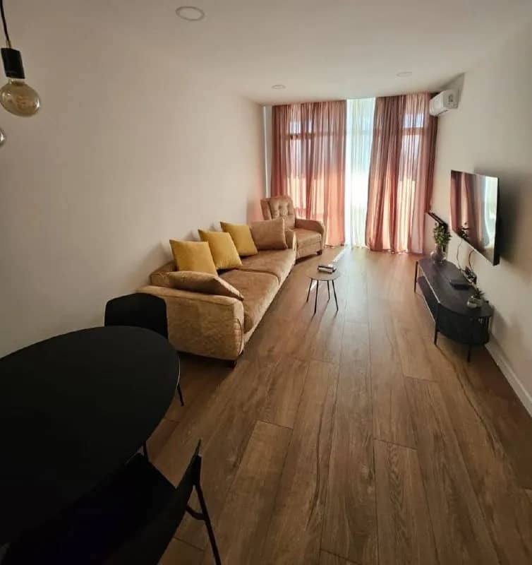 1+1 по улице Шартава, 16* BST — Батуми — 800 $