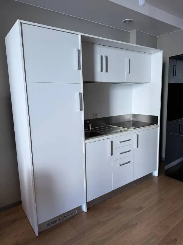 Мини-кухня с техникой — Батуми — 500 $