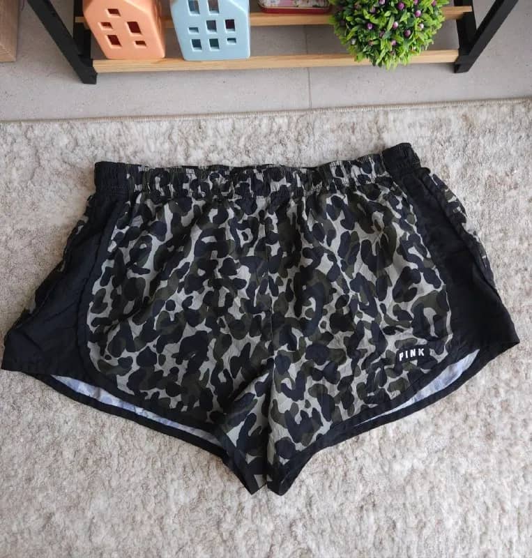 Victoria’s Secret PINK Active женские спортивные шорты — Тбилиси — 35 ₾