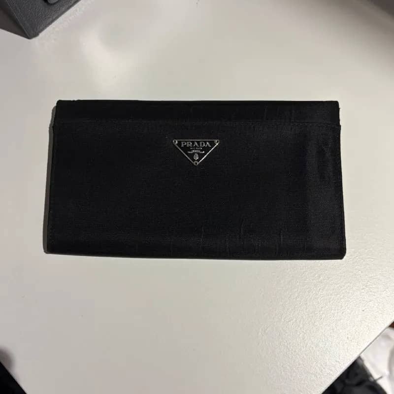 Prada кошелек оригинал — Тбилиси — 180 ₾