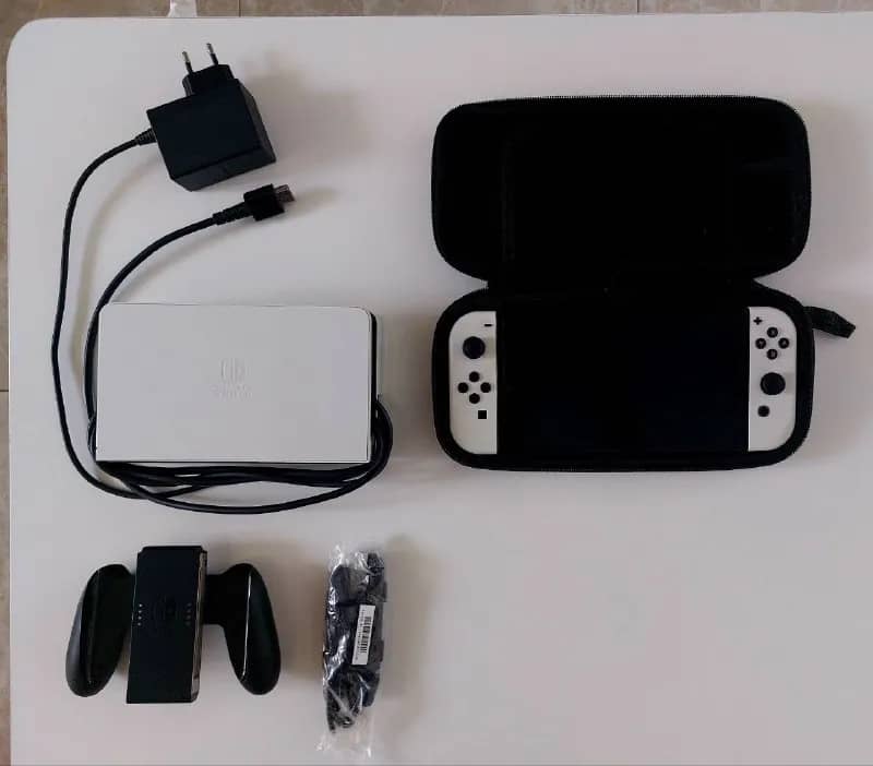 Switch OLED полный комплект — Тбилиси — 1 300 ₾