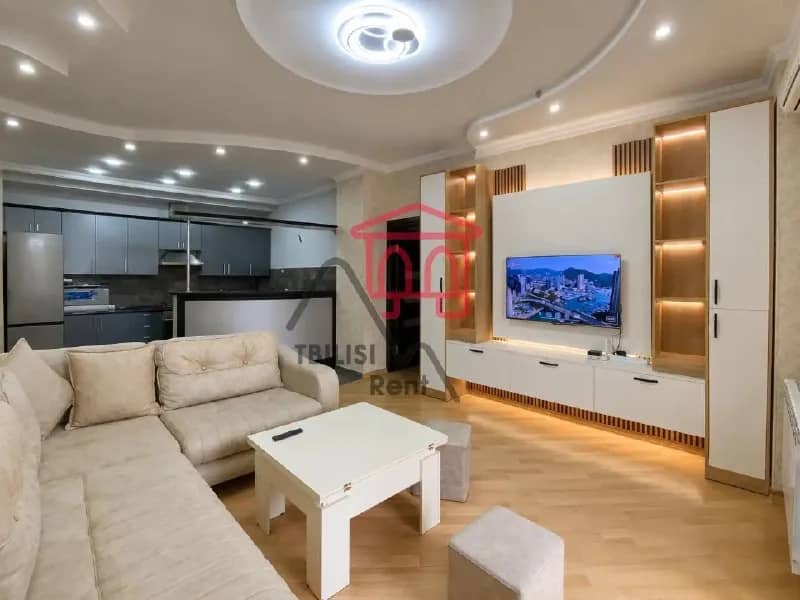 2 минуты до метро, рядом парк и торговый центр City Mall Saburtalo — Тбилиси — 800 $