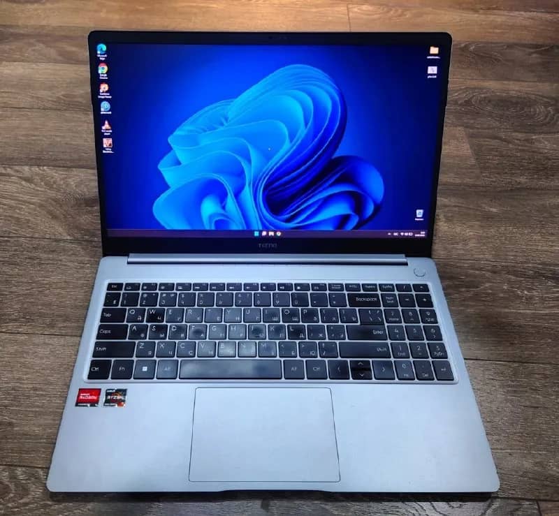 Tecno Megabook T1 в хорошем состоянии. — Батуми — 700 ₾