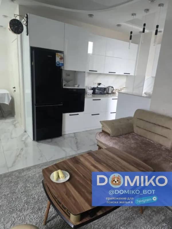 2+1, 95 кв/м — Батуми — 650 $