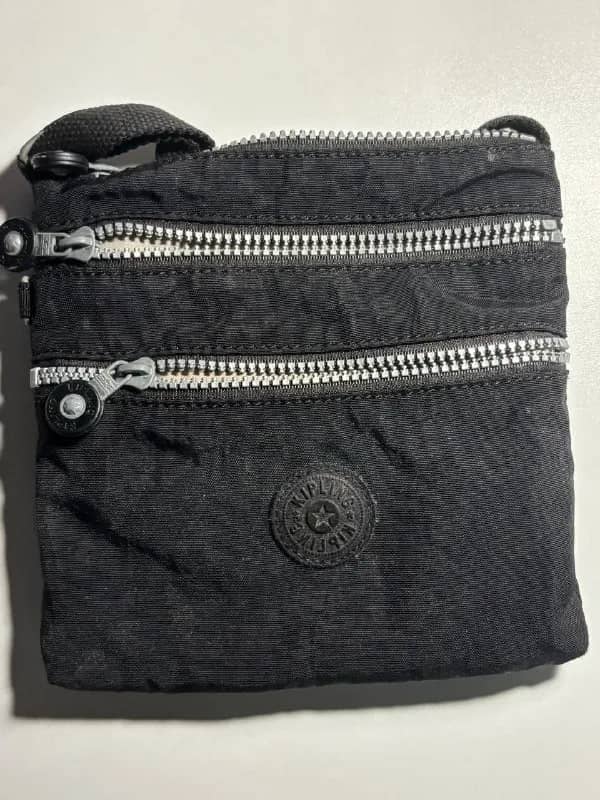 kipling в хорошем состоянии 10 лари — Батуми — 10 ₾
