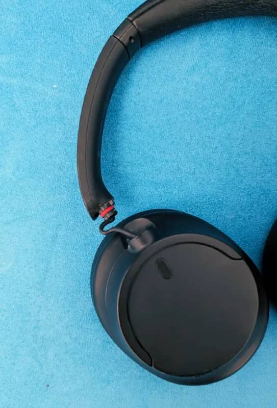Sony WH-CH720N + Sony WH-1000XM5 + DDR5 16 GB — Тбилиси — 200 ₾