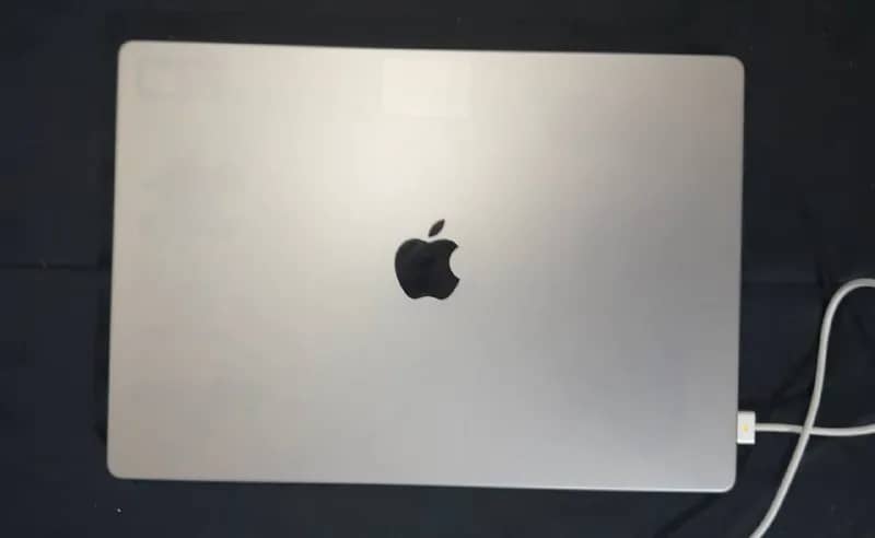 MacBook Pro 16 дюймов, Apple M1 Pro, 32 ГБ ram, SSD 512 ГБ — в идеальном состоянии! Состояние аккум — Тбилиси — 3 000 ₾