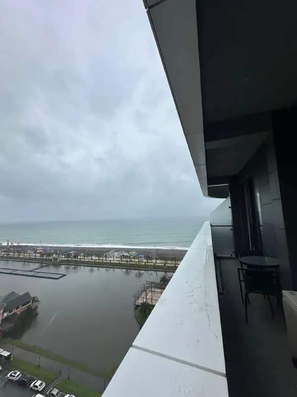 1+1 в Real Palace с видом на море — Батуми — 450 $
