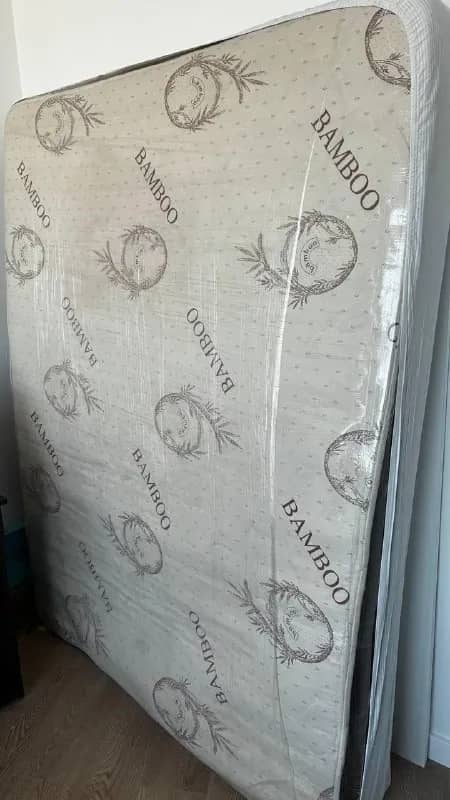 150*200, в отличном состоянии - 200 лари — Батуми — 200 ₾