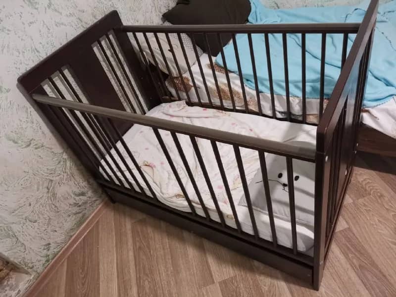 124 см, ширина 66 см, высота 92 см — Батуми — 150 ₾