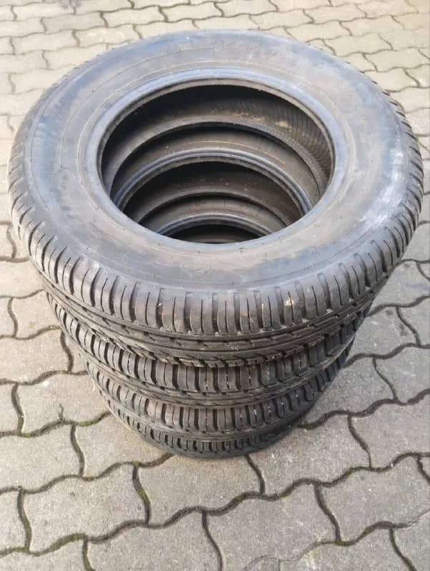 Комплект шин Бельшина R13/175/70 — Батуми — 400 ₾
