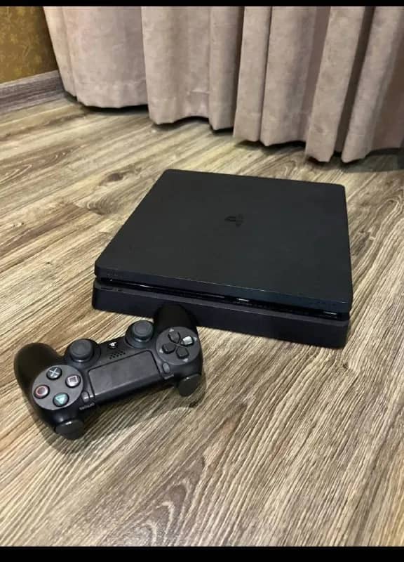 Sony PlayStation 4 пс в отличном состоянии 1 тб памяти +джостик и диск гта 5 по цена 450 — Батуми — 450 ₾