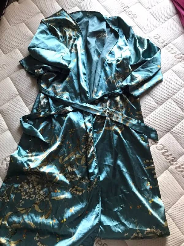 S/M/L, больше всех идеально будет сидеть на S/M — Тбилиси — 10 ₾