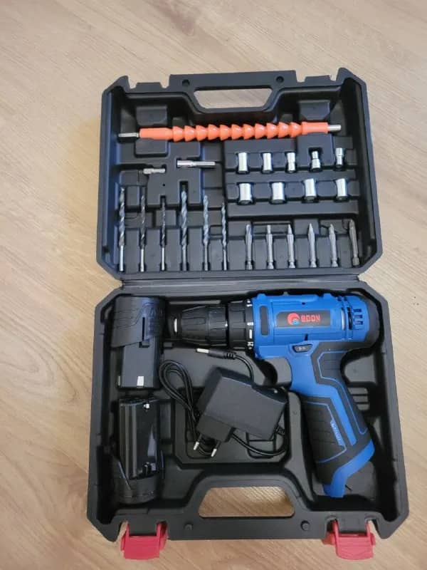 Edon LV3-1210 с набором сверл, насадок и двумя аккумуляторами — редко пользовались, 70 55 лари — Тбилиси — 7 055 ₾