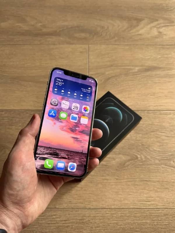 iPhone 12 Pro 128 GB Silver — Тбилиси — 650 ₾