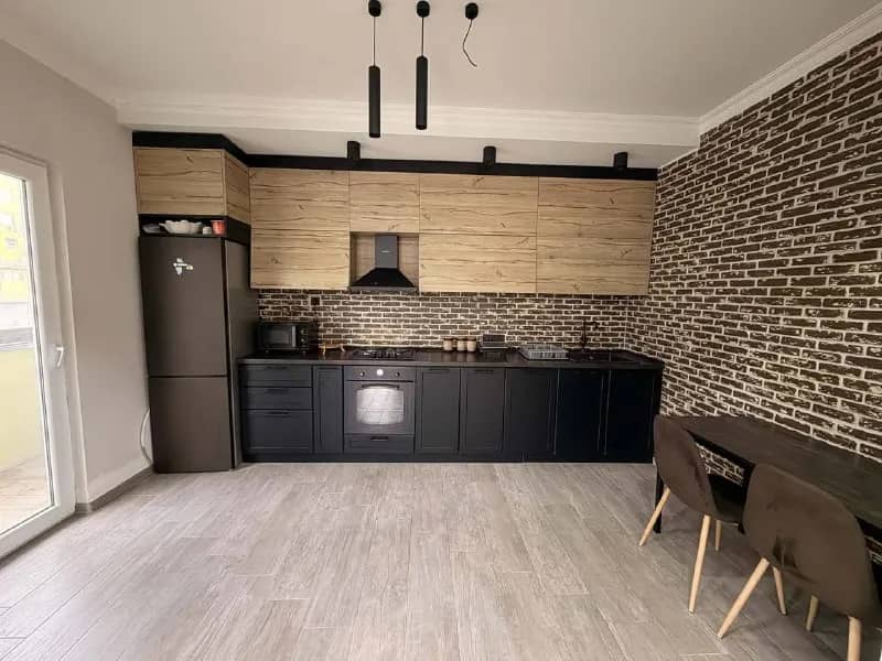 2+1 по улице Агмашенебели, 1 — Батуми — 700 $