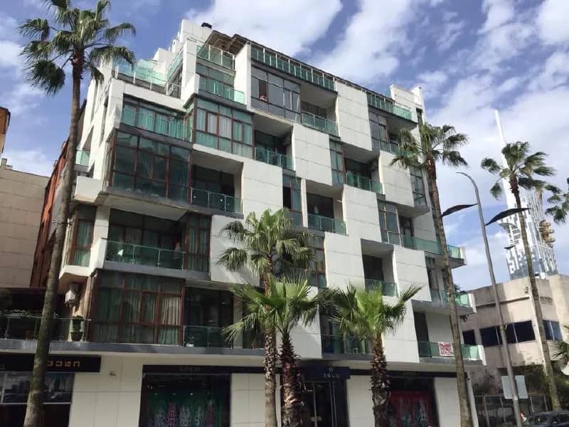 1+1 по улице Руставели, 22 — Батуми — 750 $