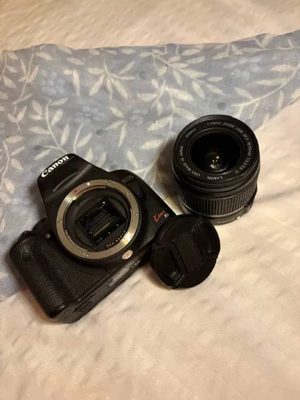 Canon EOS Kiss X3 с объективом 18-55mm. — Тбилиси