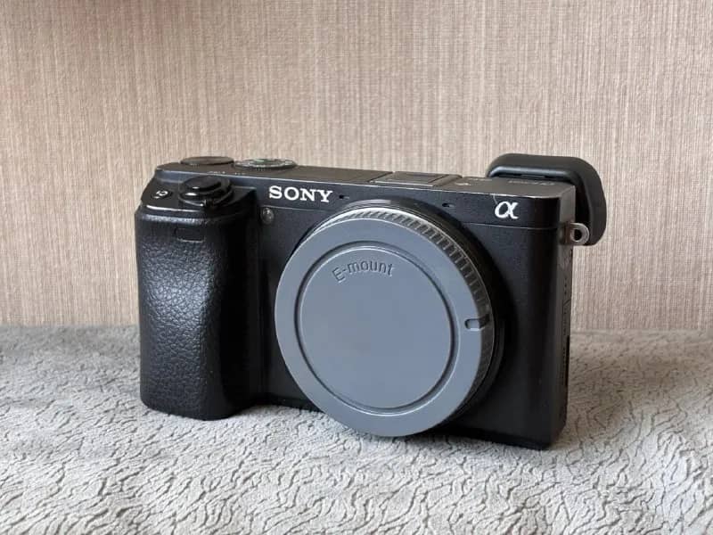 Sony A6300 (фото 24MP видео 4K 30P 100Mb S-Log3) (фотокамера/видеокамера/фотоаппарат/мыльница/Sony E — Тбилиси