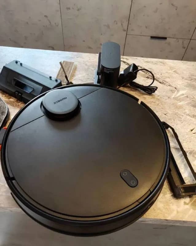 Xiaomi Mi Robot Vacuum T12. Отлично справляется с ежедневной уборкой, самостоятельно строит маршрут — Тбилиси — 370 ₾
