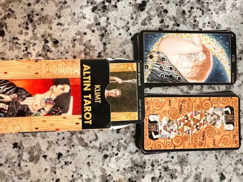 Dreams of Gaia Tarot (Ravynne Phelan) — Батуми — 30 ₾