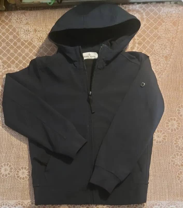 Stone Island, ветровка, 100 лари. — Тбилиси — 100 ₾