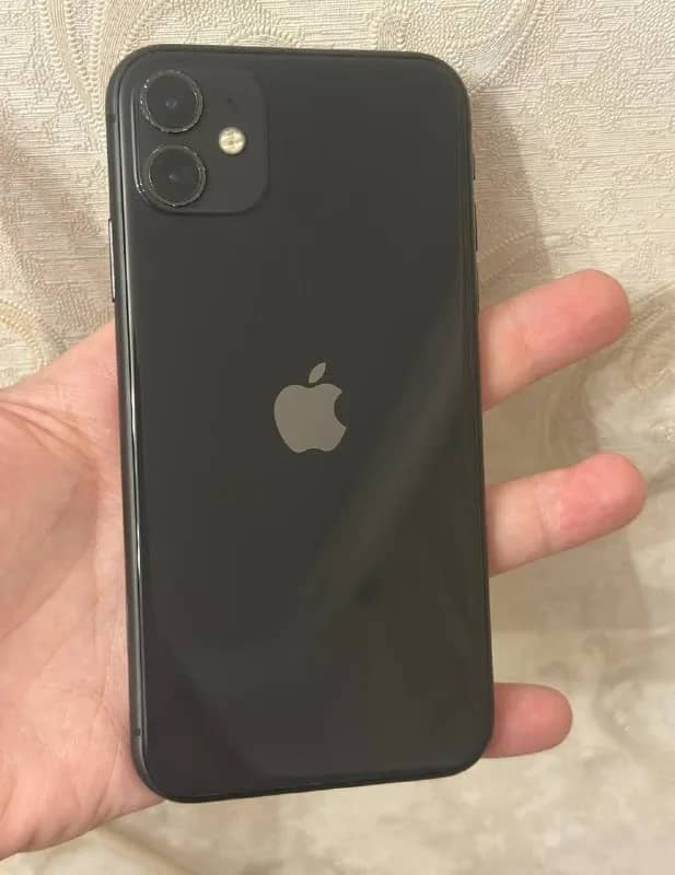 iPhone 11 заблокирован на американского оператора. Экран заменен. 150 лари — Тбилиси — 150 ₾