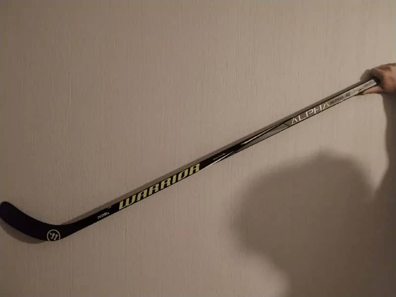 Warrior Alpha QX Strike (Junior / 50 Flex / Left) — Батуми — 200 ₾