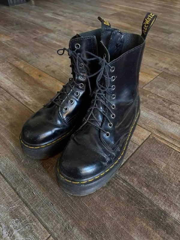 Dr. Martens Jadon Platform Boots — Тбилиси