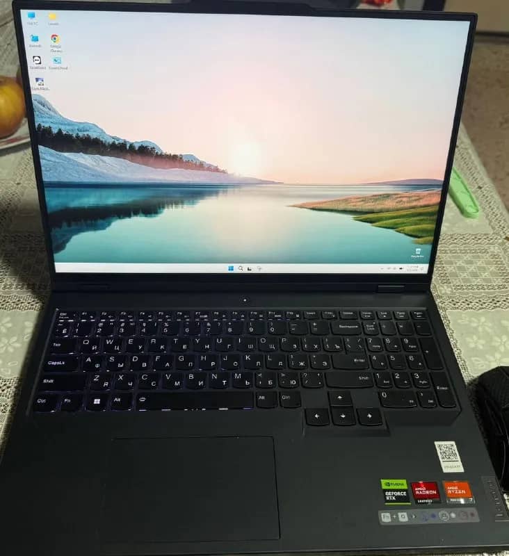Lenovo Legion Pro 5 — мощный игровой ноутбук в состоянии практически нового — Батуми — 3 600 ₾