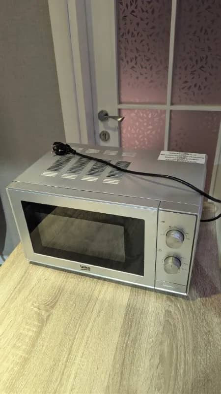Beko 20 л, 700w, разморозка. 100 80 лари. — Батуми — 10 080 ₾