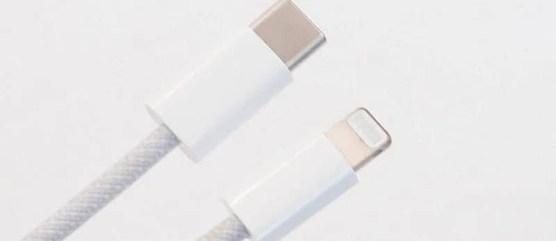 Apple плетеный кабель оригинальный USB-c to Lightning 55лари 1позиция — Тбилиси — 55 ₾