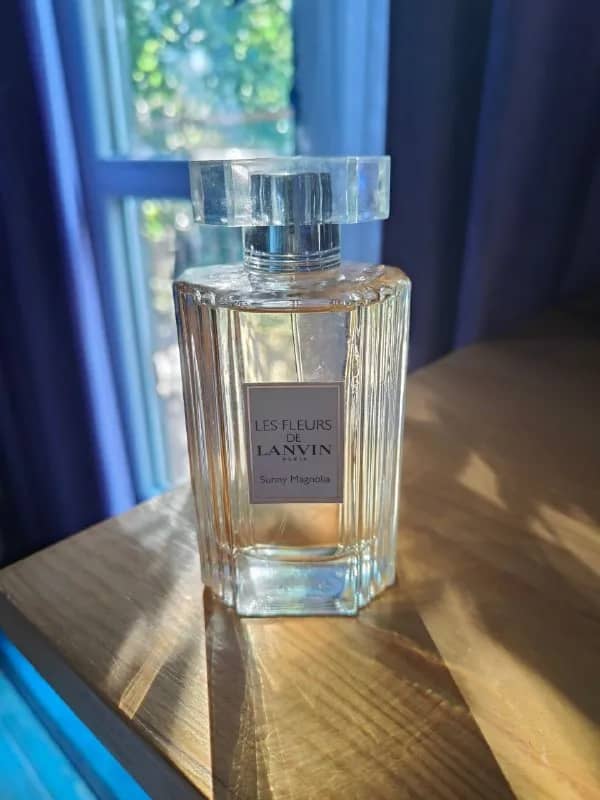 Женские духи LES FLEURS DE LANVIN Sunny magnolia — Батуми — 50 ₾