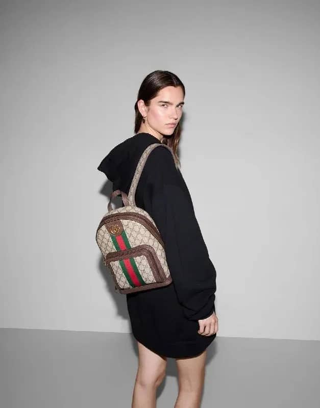 Gucci, оригинал 100%, любые проверки. Куплен в официальном бутике, в России . Состояние новой вещи . — Анталия — 27 000 ₺
