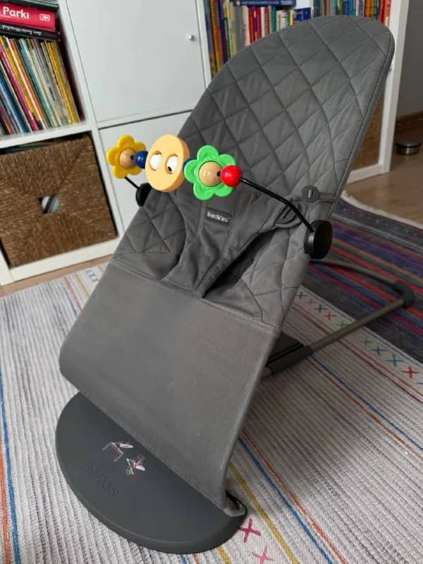 Cybex Cloud G lux (8500 лир) и шезлонг Babybjörn (6500 лир). Все в отличном состоянии. Самовывоз Ere — Стамбул — 8 500 ₺