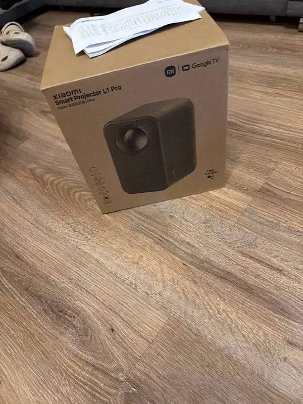 Xiaomi Smart Projector L1 Pro в черном корпусе, — Ереван