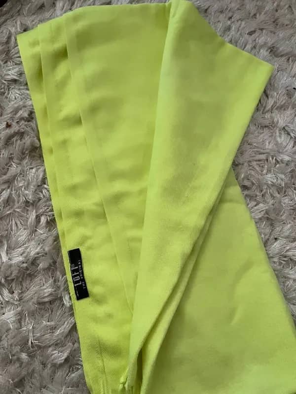 Комплект шаль и кофта из льна BENETTON новые — Анталия — 1 200 ₾