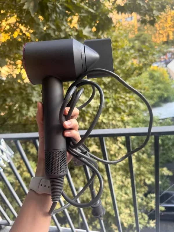 Dyson Supersonic HD07, оригинал, под ремонт — 300 ₾ — Тбилиси — 300 ₾