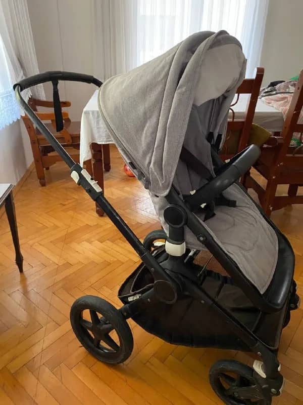 bugaboo в хорошем состоянии, только прогулочный блок. 7000tl — Анталия — 7 000 ₺