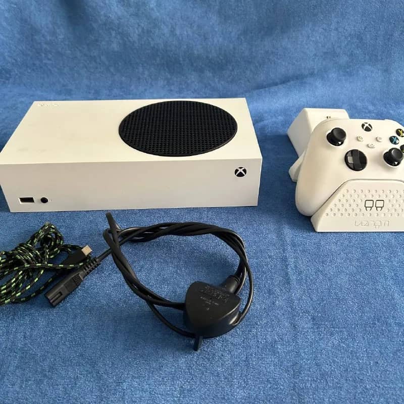 Xbox Series S — 749 ₾ — Батуми — 749 ₾