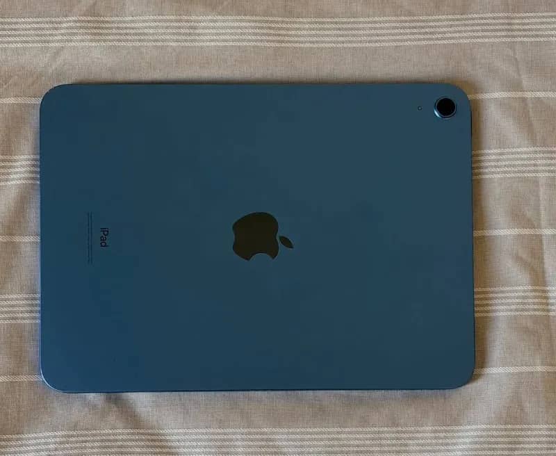 iPad 10th gen новый — Тбилиси — 800 ₾