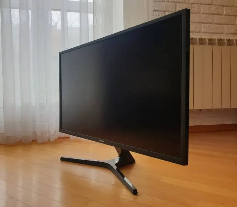 4K мониторы 3 штуки: — Батуми — 850 ₾