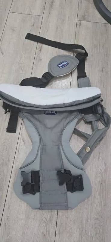 Переноска-кенгуру Chicco до 9 кг — Батуми — 60 ₾